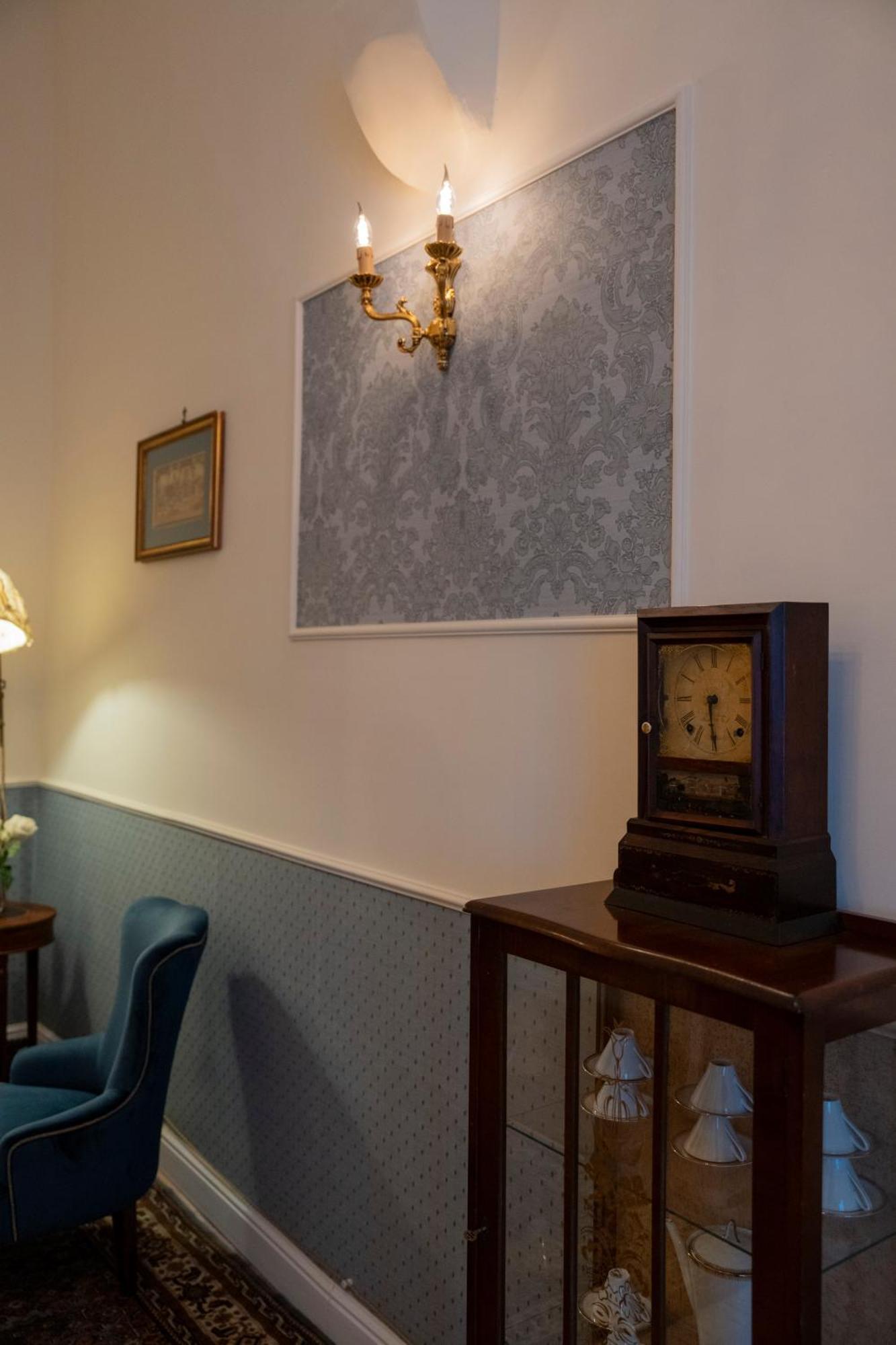 Casa Santangelo Suites Salerno Ngoại thất bức ảnh
