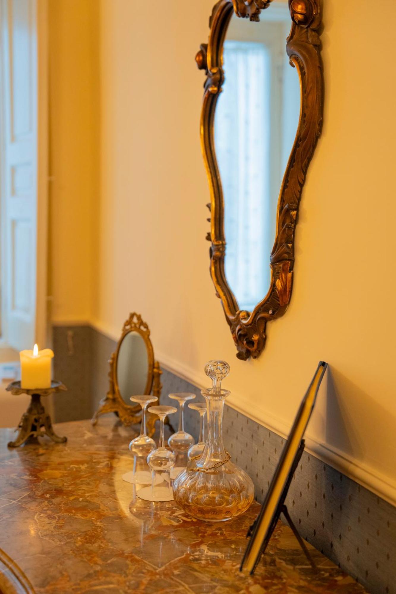 Casa Santangelo Suites Salerno Ngoại thất bức ảnh