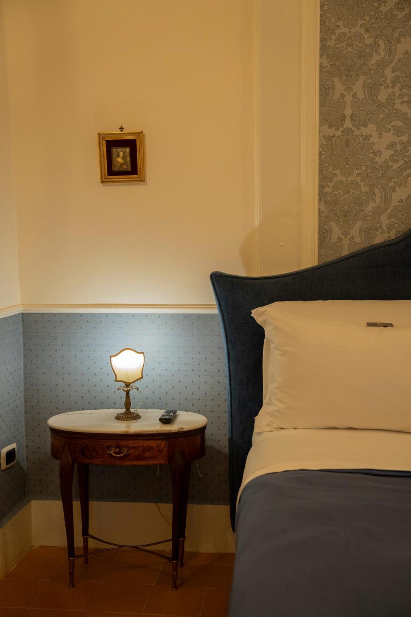 Casa Santangelo Suites Salerno Ngoại thất bức ảnh